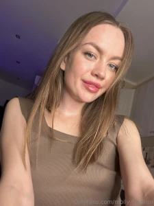 I love taking selfies for you before i go to bed that s how i spend