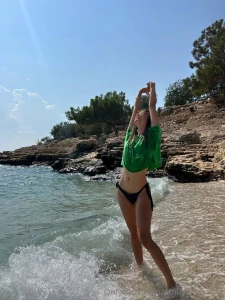 Summer panties and a hot ass from the sun that s what i need right now