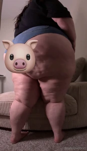 Ssbbw too tiny jean short-shorts won t zip and none of my clothes fit