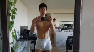 Video 104 morning wank
