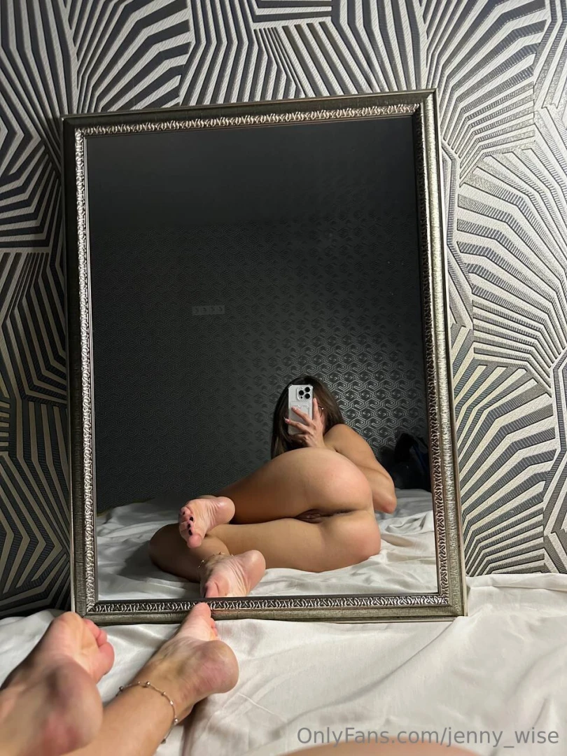 I m thinking maybe i should show more of my face 