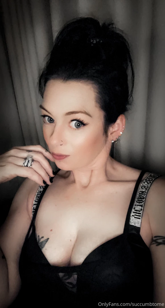 Happy sunday babes -make sure and check your messages there is a 