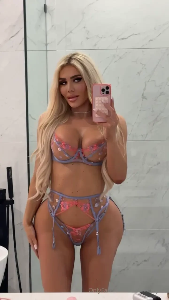 You didn t come here for small talk and neither did i 