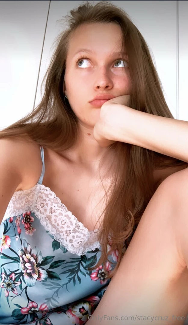 Bored let s write on stacycruz_xxx 