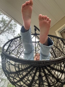 I bet you re thinking about how bad you want to worship my feet huh part 1