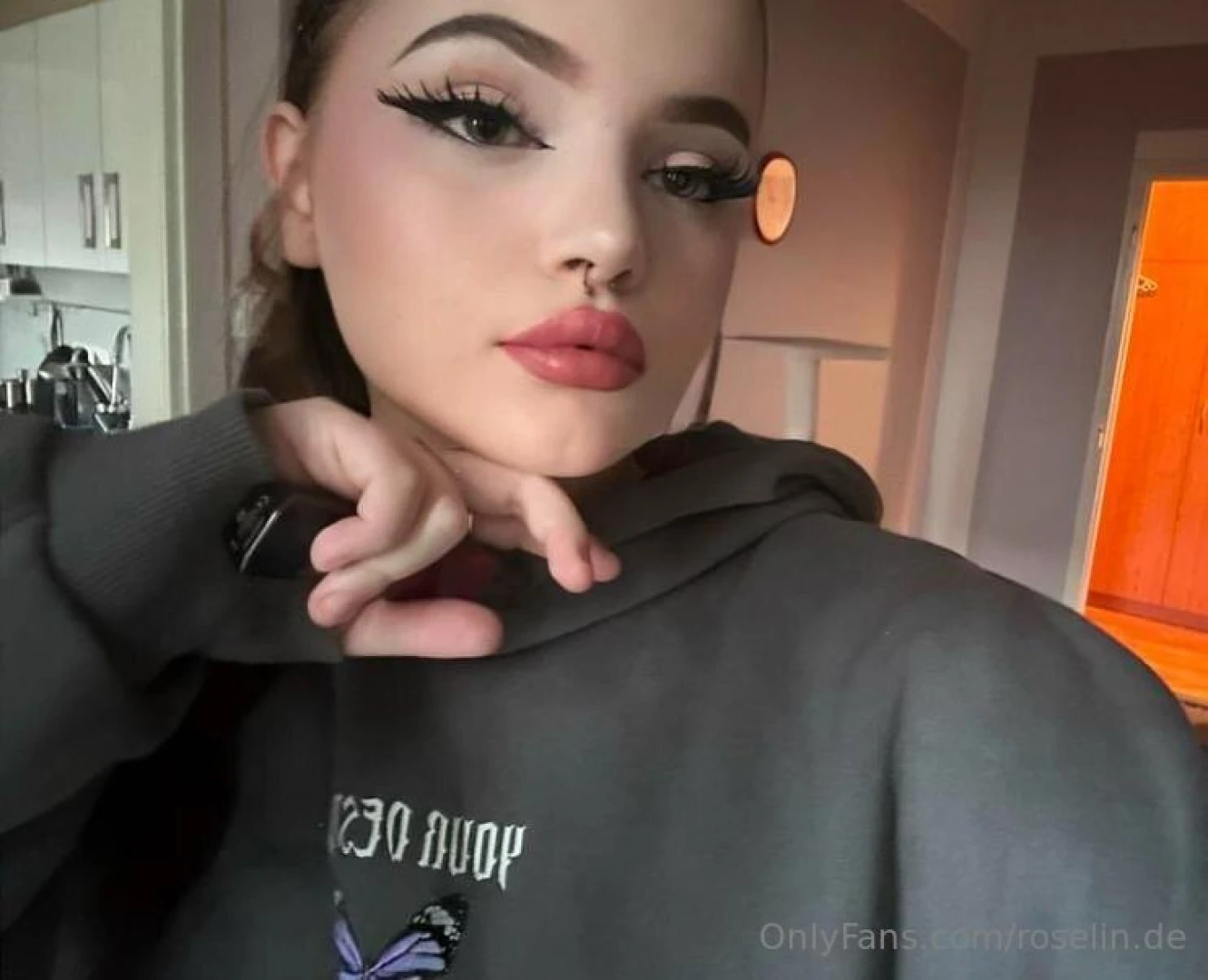 Magst du mich mit oder ohne make-up lieber 