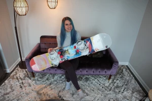 I just filmed an oftv episode on how to wax your snowboard it s in the part 1