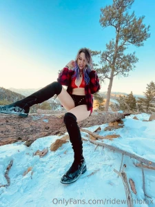 Will posting this throwback make winter come faster today the