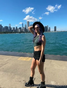 Chicago the vibrant windy city situated on the shores of lake michigan part 1