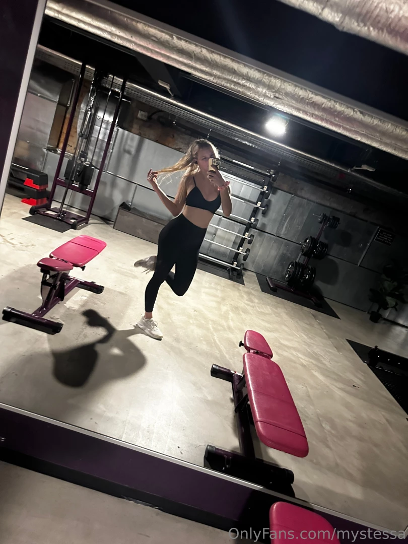 Was denkst du ist meine lieblings bung im gym und vorallem welche w 