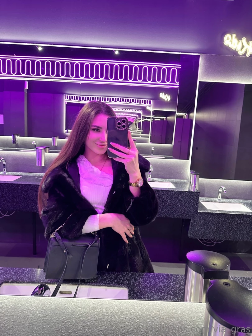 Great walk as always taking pictures of myself everywhere i can 