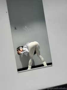 Any ideas for a pose like this