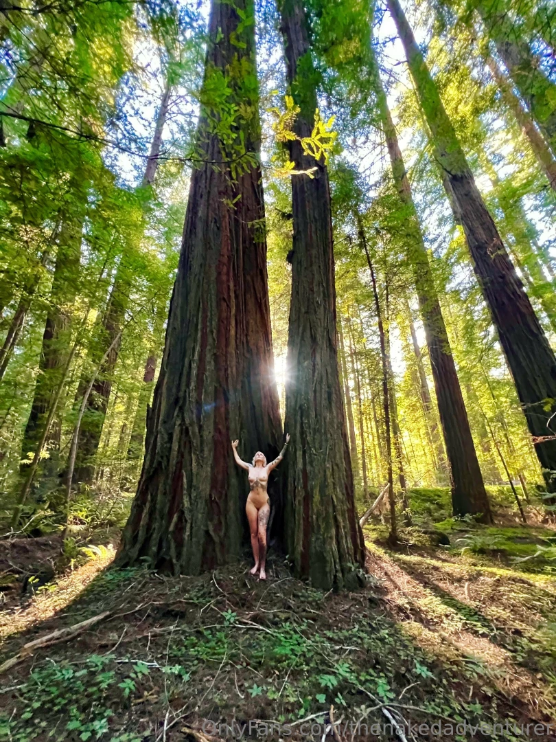 I just want to live naked in the forest 