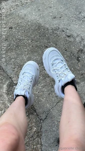 She s a runner she s a track star