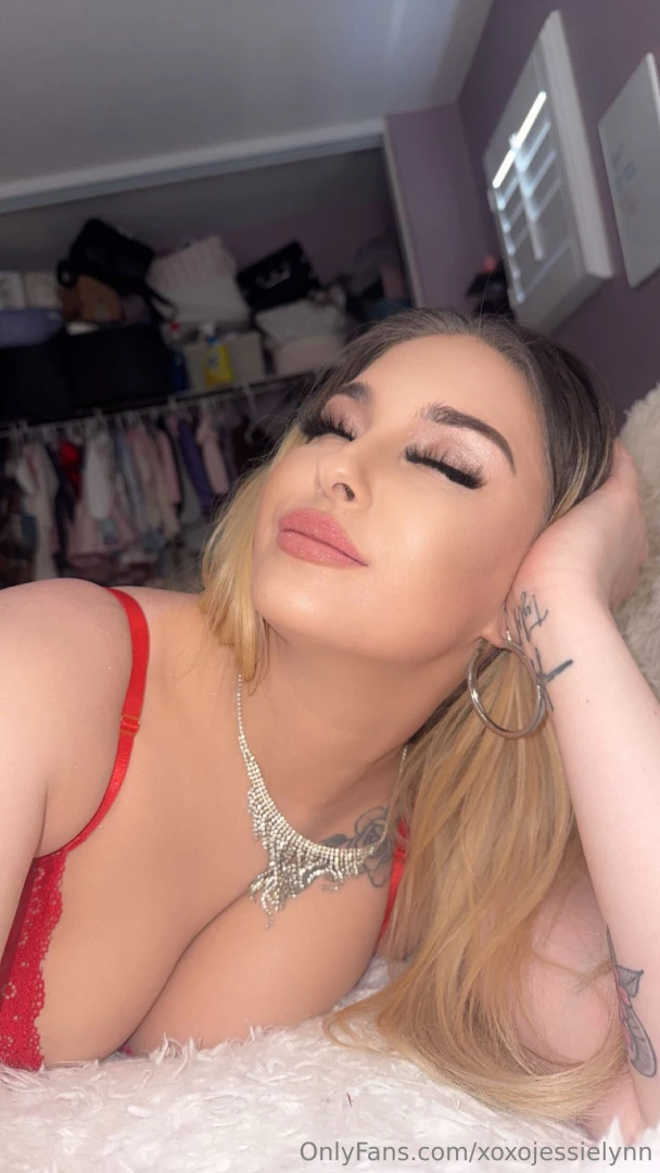 Imagine me wearing this while i suck your c ck part 1 