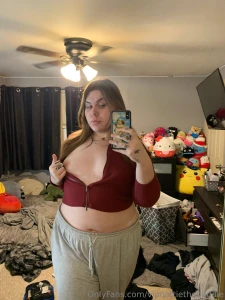 What color do you think looks best on me baby