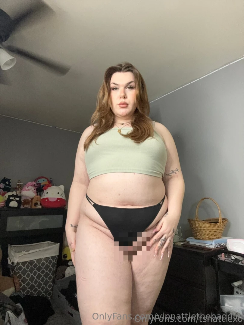 Eat my girlcock for a late night snack baby 