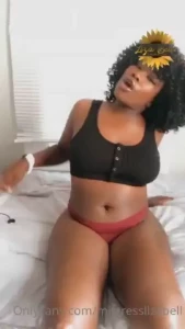 Everything about me makes you want to serve me every day show me how