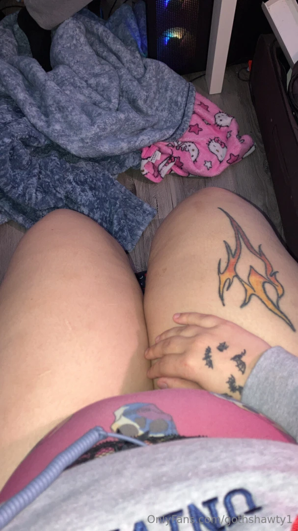 Thighs save lives part 3 