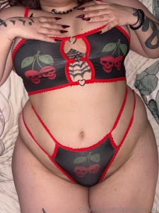 Big busty bitches near u