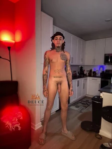 Got a paid suggestion to take pics naked in my sandals know i had to