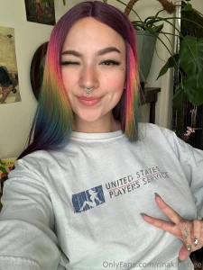 Hello yall welcome to my free page i post sfw life stuff photos and