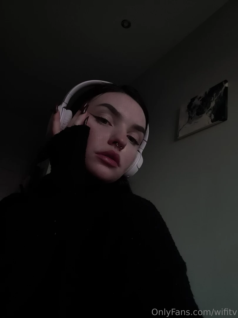 I ve been drawing a lot lately and immersing myself with music to go 