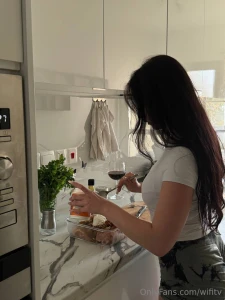 It s almost 6pm and i m already excited about dinner i have chicken in