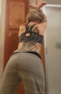 I see you watching me at the gym do you like watching me stretch and