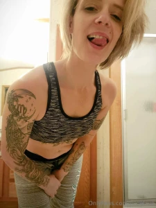 I see you watching me at the gym do you like watching me stretch and part 2