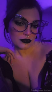 Guess who got a bunch of new toys and spent all day fucking herself