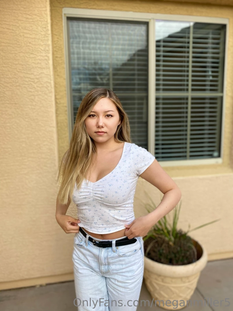 Unlock to see how wet i can get 