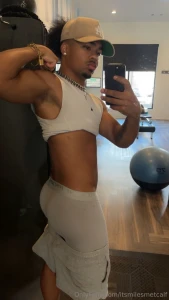 Would u wanna do cardio at home with me