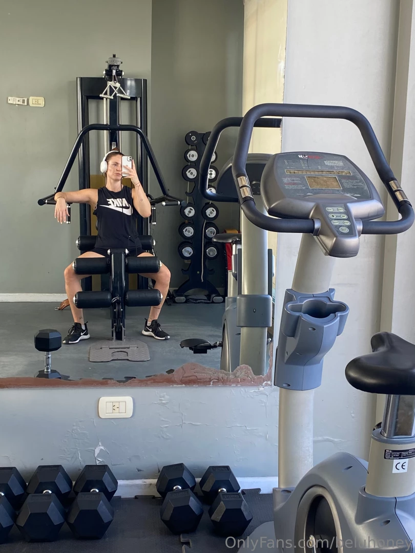 What do you think my feet smell like after the gym 