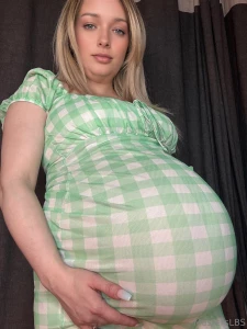 Do you love your preggo as big