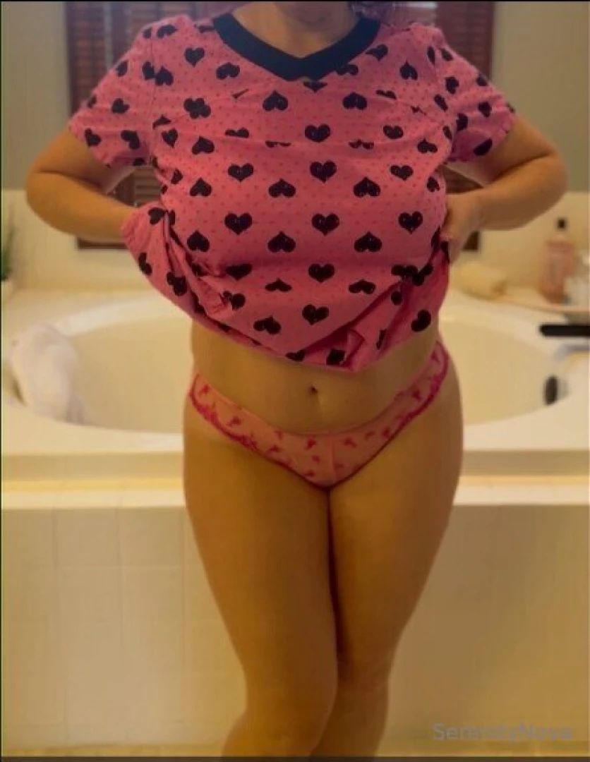 Do you know what can make a boring tuesday better boobies 