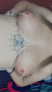 Pregnant milky tits swipe