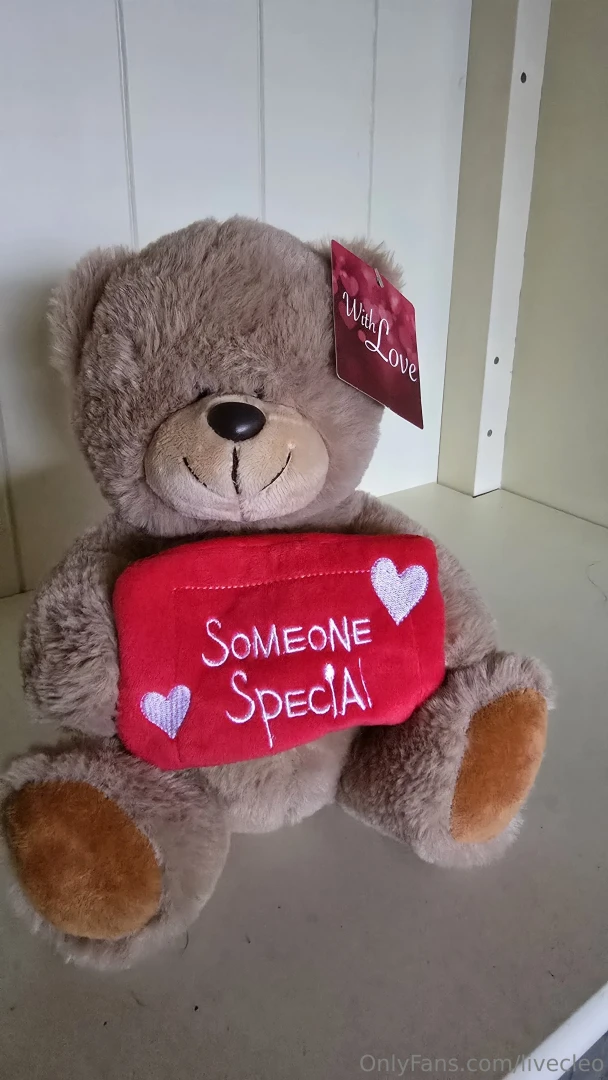 I had this for my vday king as a surprise too 