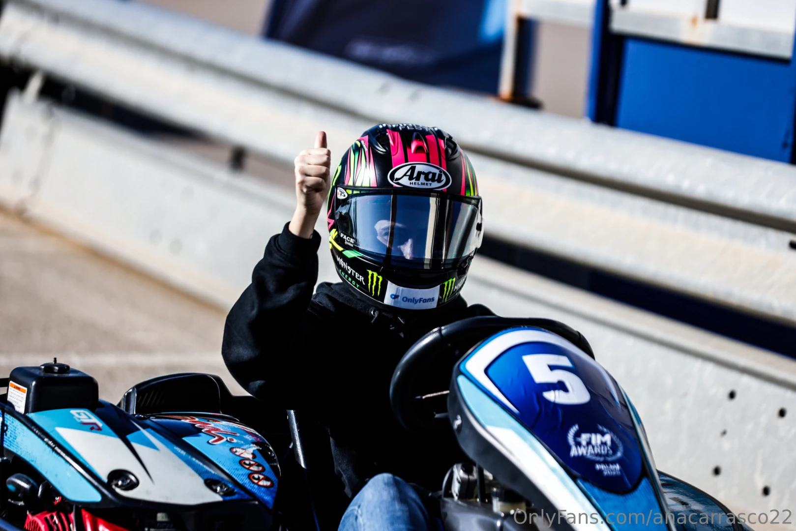 Some action today with all the fim world champions now all set and part 3 