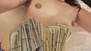 Money makes me cum whoever can guess how much this is closest one