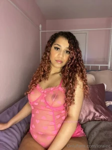 Cravingcaramel this thicc slut loves to squirt and is looking for some part 4