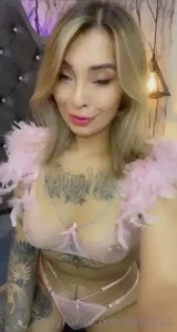 Hot kisses