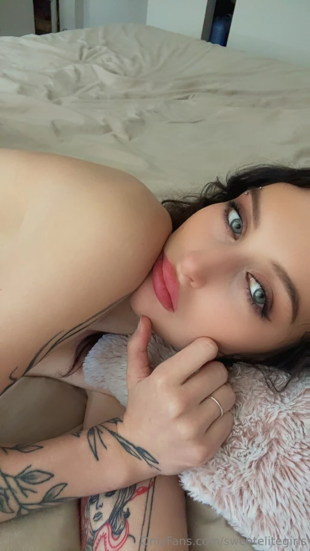 Your newest addiction check her page down below find her pinkdoorbel 