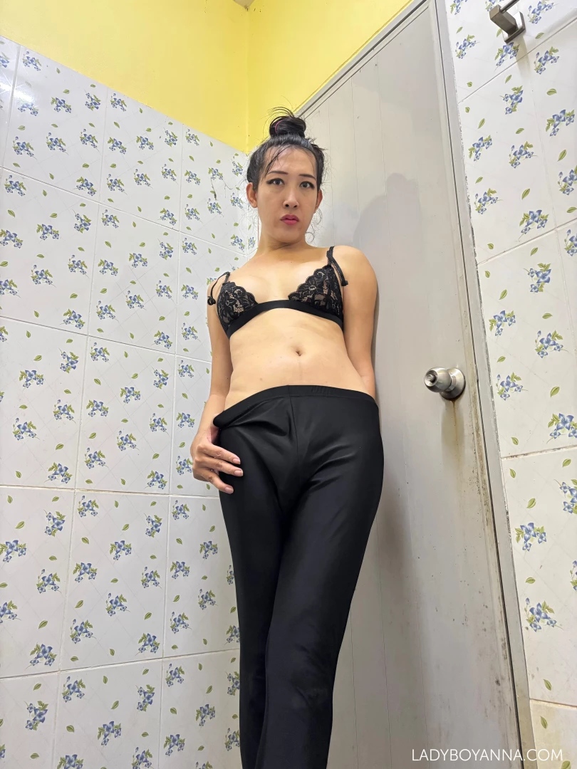 Tight pants amp sexy bra part 2 