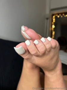 I can t get enough of those long toenails part 2