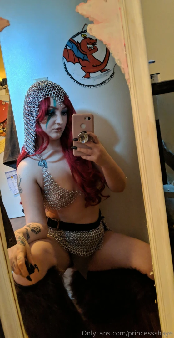 Tuesday throw back pic red sonja 