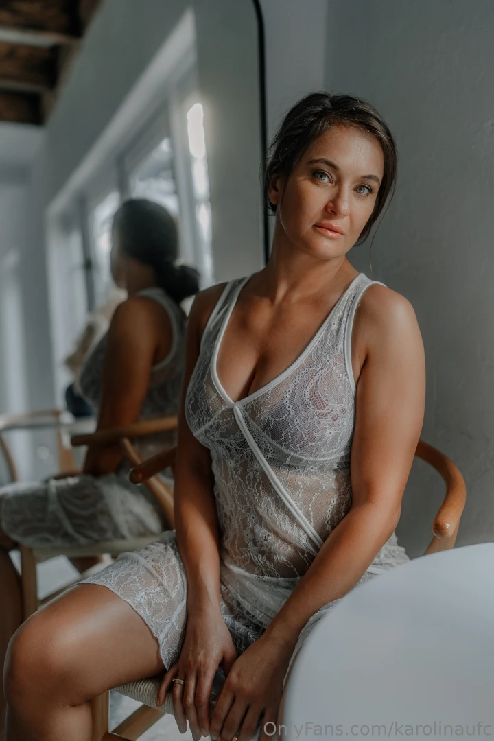 White lace looks good on me but even better on the floor 