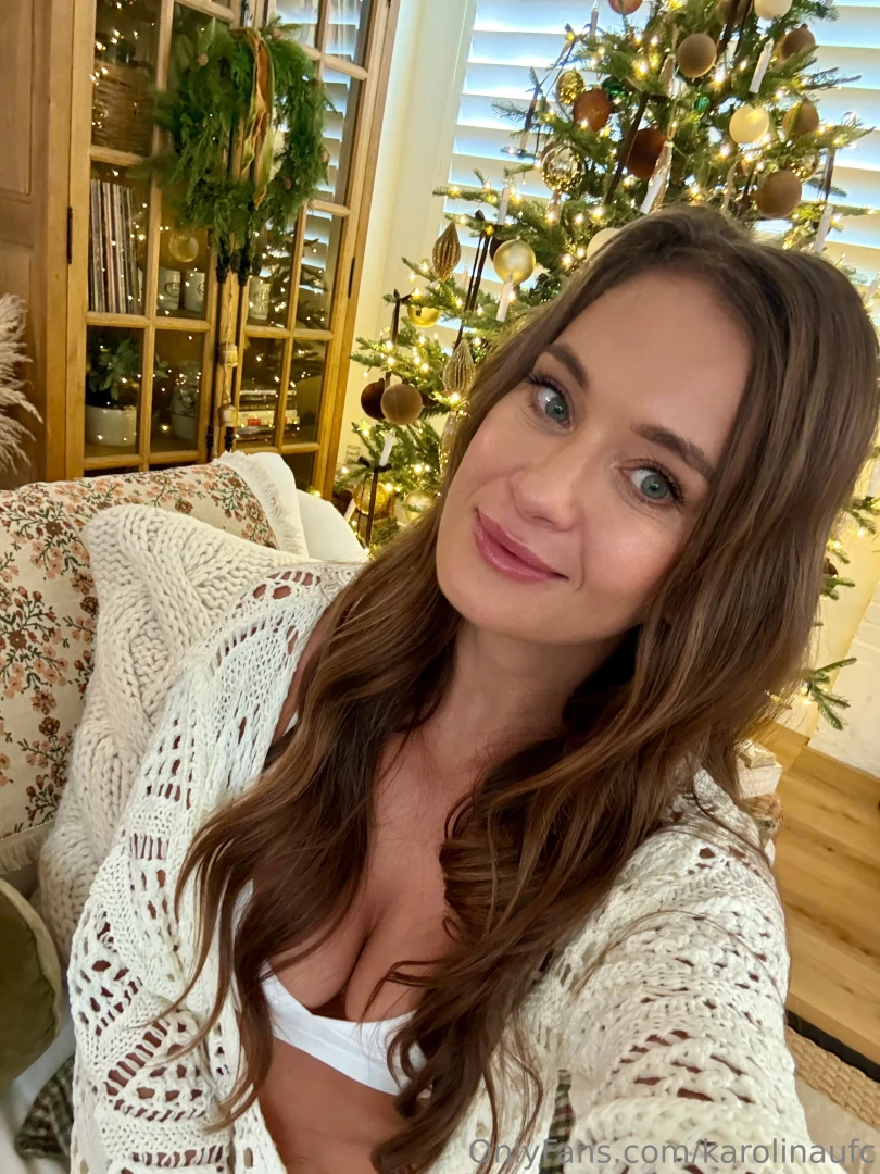 Hi join me on new year s eve at 2pm for a live going live 12 31 24 2 