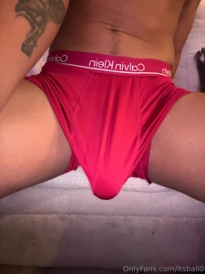 Caught your attention how about 30 nude shots all in one place