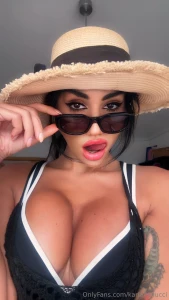 I m wondering what do you think about when you masturbate